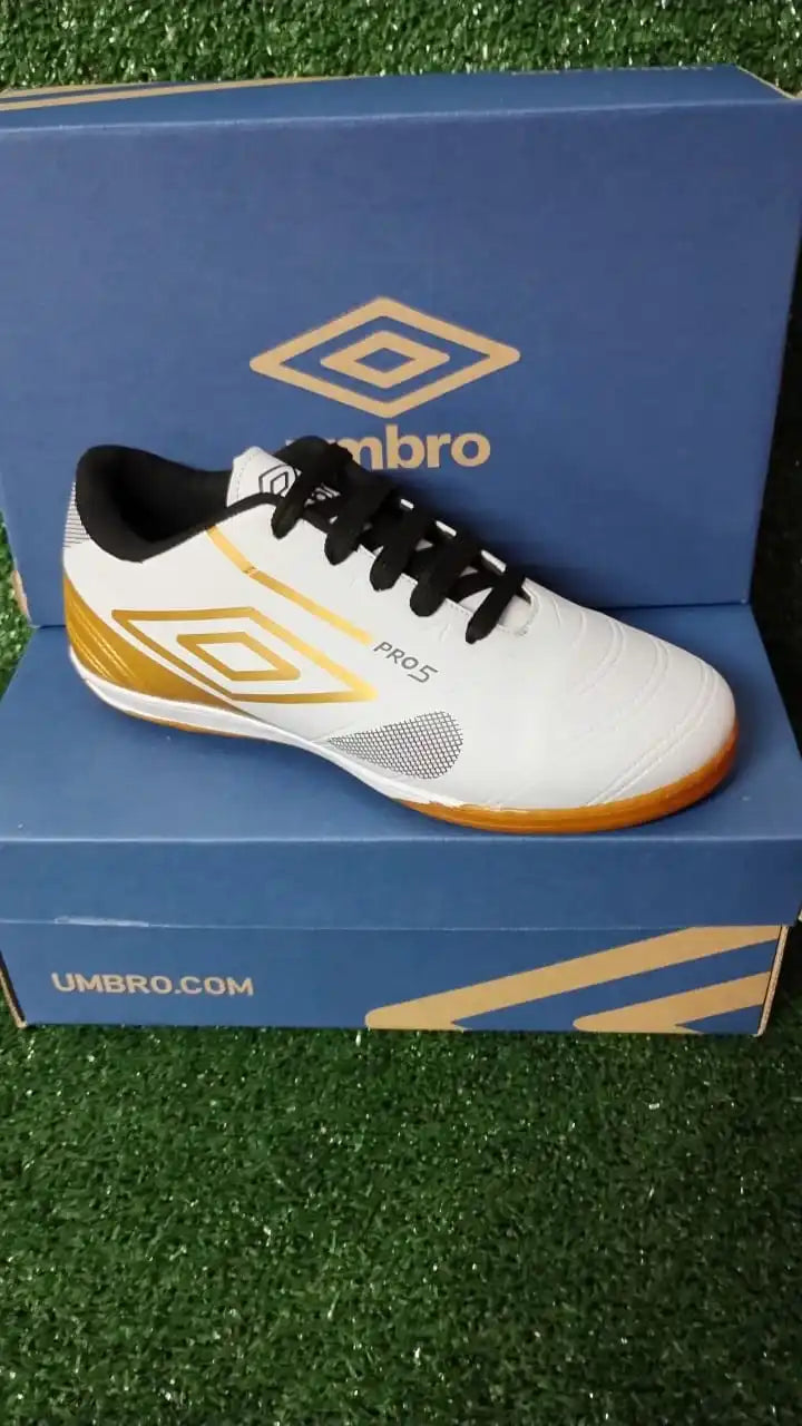 Chuteira de Futsal Pro 5 Bump Esportiva Costurada Reforçada para Quadra de Futebol